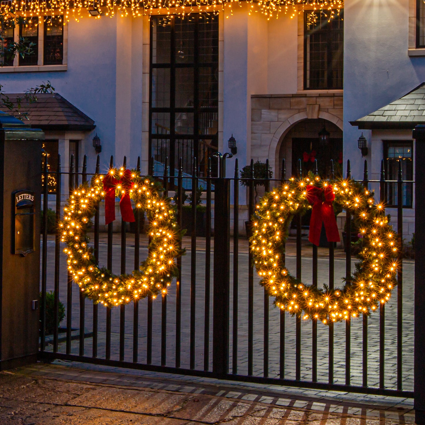 48 inch Wreath with dual chip LED's £98 plus VAT